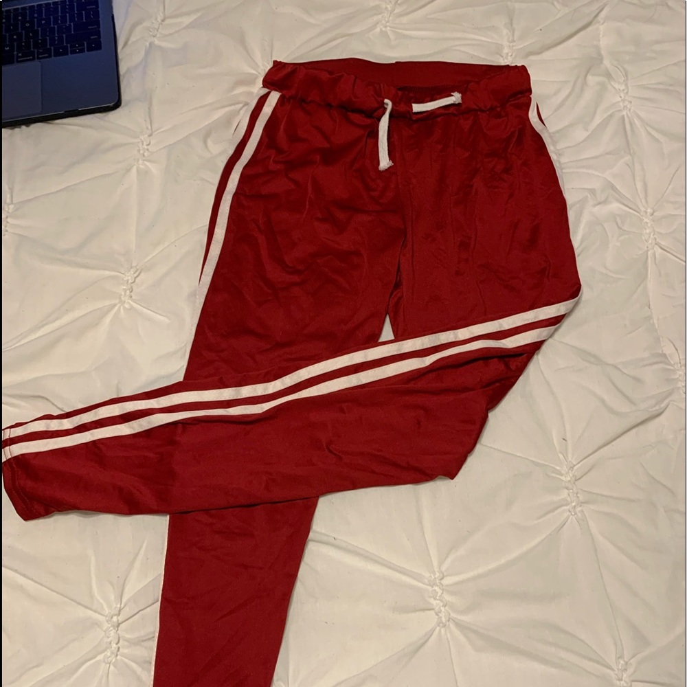 STRETCHY WORKOUT PANTS